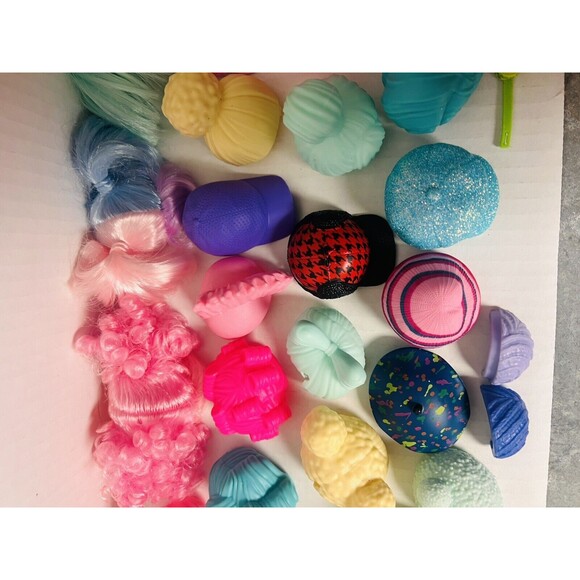LOL Surprise Doll Wigs Big Baby Wigs Headbands Hats Tiara 44 Pieces WOW - Picture 6 of 6
